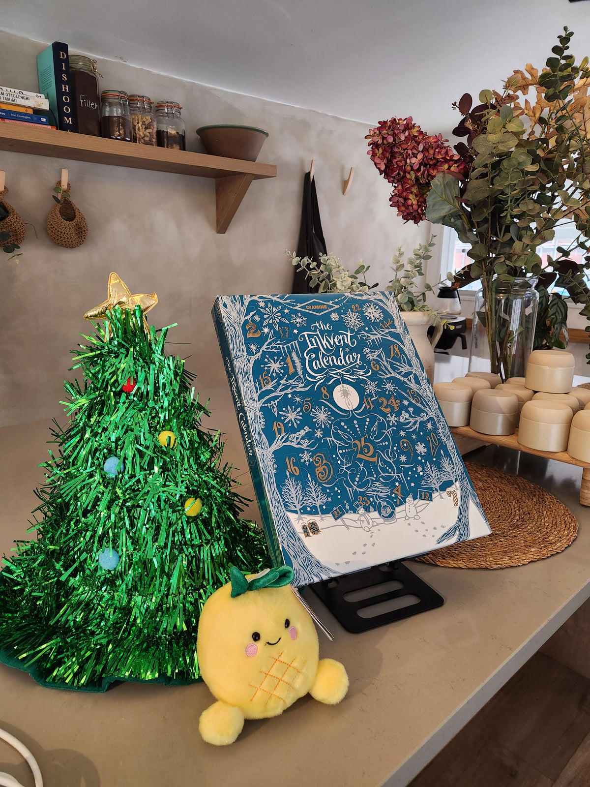 Pineapple Studio Pre-Christmas Party · London Pen Show | Ink Bar Experience(11Oct2026,Sun)