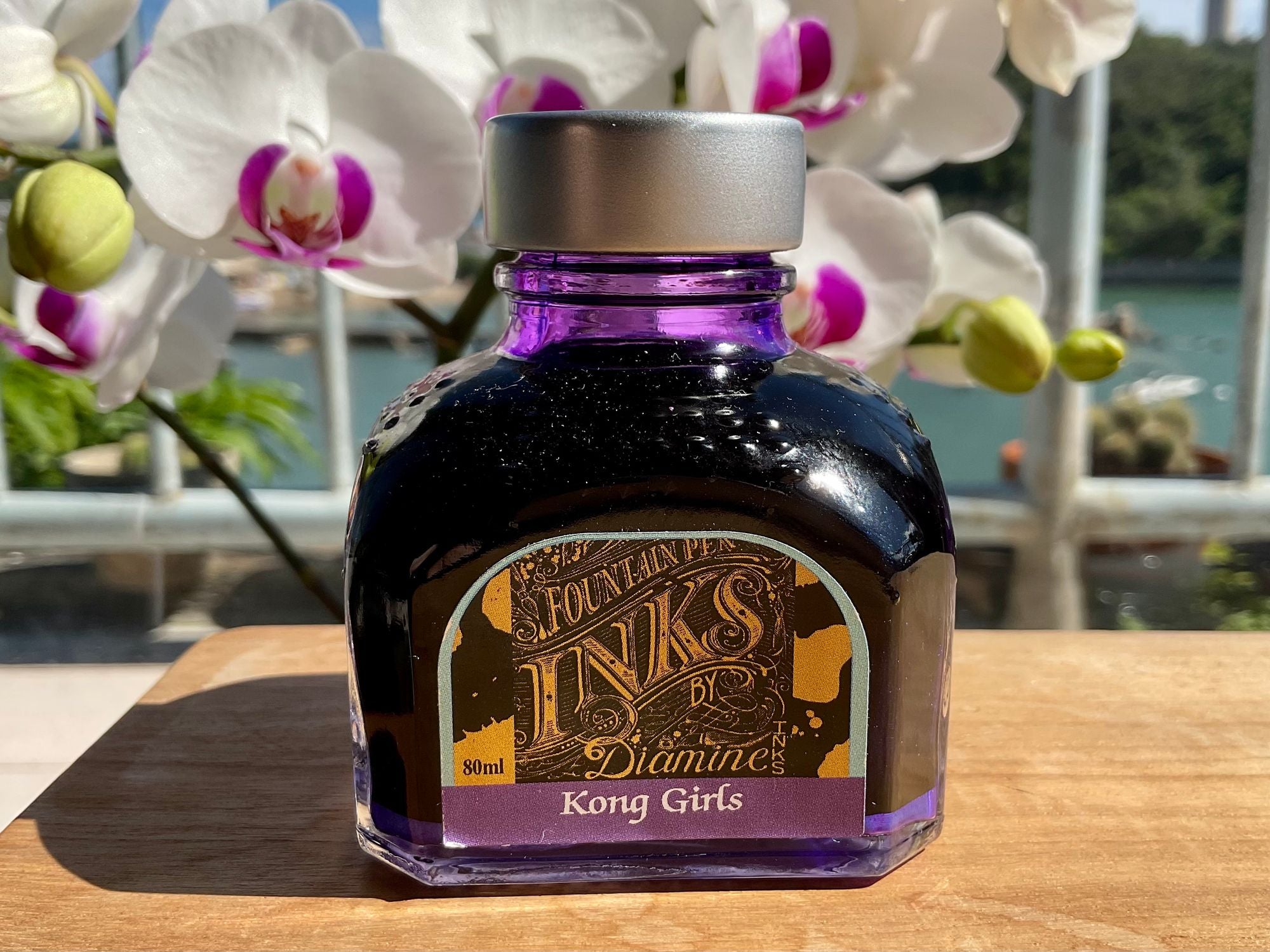 Diamine Exclusive Fountain Pen Ink - Kong Girls (Hong Kong) - 80mL